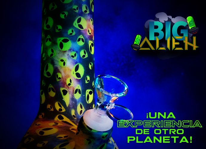 banana banner aliens